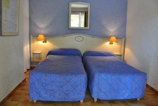 фото отеля Hotel Bureau La Cigaliere