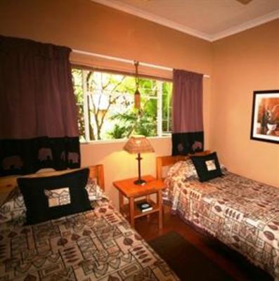фото отеля Selati 103 Guest Cottages
