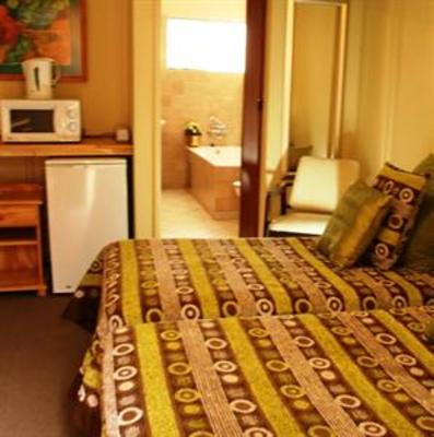 фото отеля Selati 103 Guest Cottages