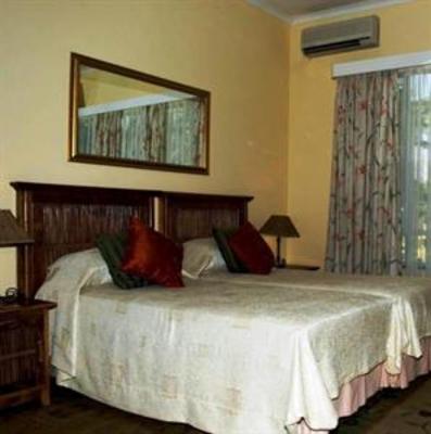 фото отеля Selati 103 Guest Cottages