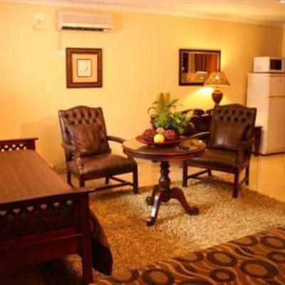 фото отеля Selati 103 Guest Cottages