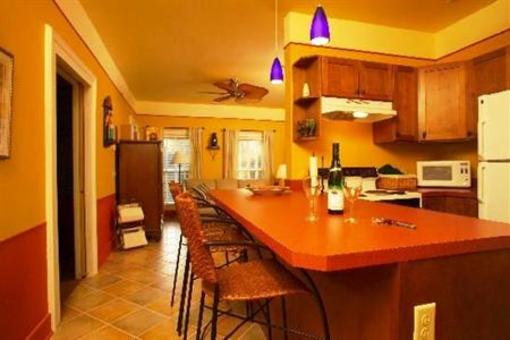 фото отеля Hidden Garden Cottages & Suites