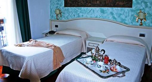 фото отеля Villa Orphea Bed and Breakfast Milan