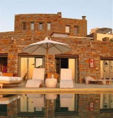 фото отеля Aigis Suites