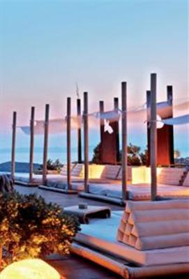 фото отеля Aigis Suites