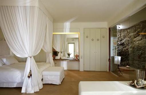 фото отеля Aigis Suites