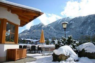 фото отеля Hotel Arnika Oberammergau