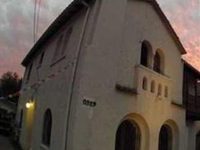 Castillo Surfista Hostel