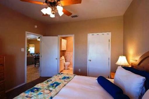 фото отеля Plantation Suites