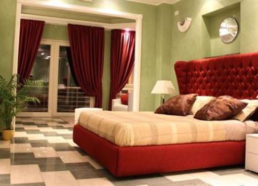 фото отеля Central Room & Breakfast