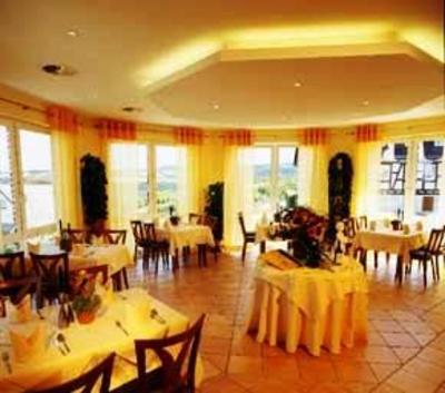 фото отеля Landhotel Zum Kronprinzen