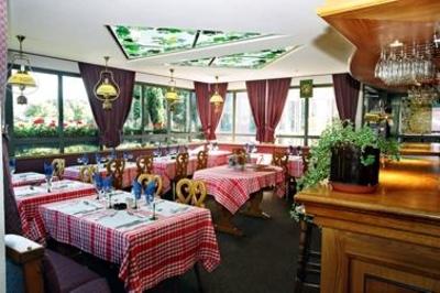фото отеля Hotel Restaurant La Tour Romaine