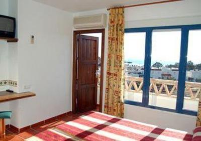 фото отеля Hostal El Dorado