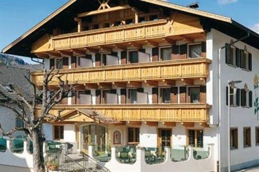фото отеля Hotel Goldene Rose Welsberg-Taisten