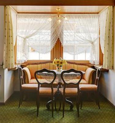 фото отеля Hotel Goldene Rose Welsberg-Taisten