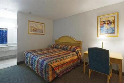 фото отеля Americas Best Value Inn Tillmans Corner