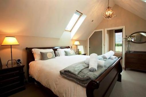 фото отеля Wanaka Cottages
