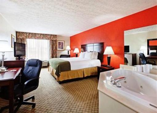 фото отеля Holiday Inn Express Dandridge