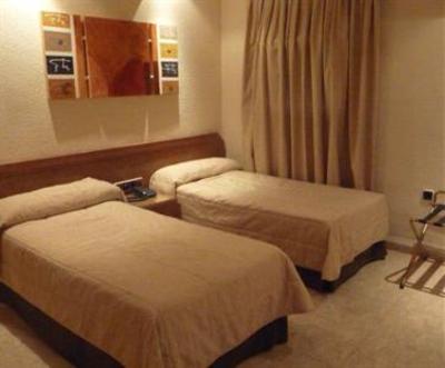 фото отеля Hostal Moreno