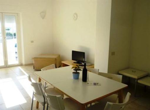 фото отеля Appartamenti Villa Livia