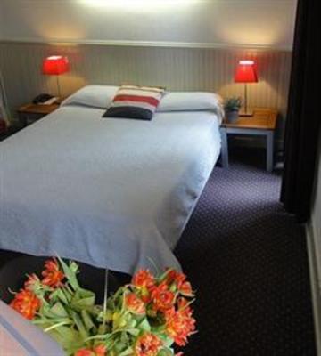 фото отеля Hotel Des Alpes Annecy