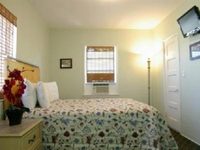 Tavernier Hotel