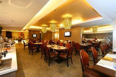 фото отеля Goldland Millenia Suites Pasig City