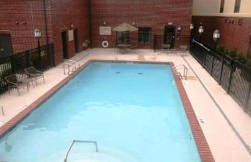 фото отеля Hampton Inn & Suites New Iberia