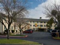 Super 8 Motel - Sacramento