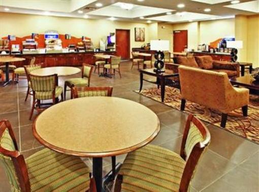 фото отеля Holiday Inn Express & Suites Carthage