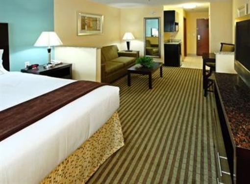 фото отеля Holiday Inn Express & Suites Carthage