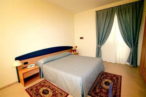 фото отеля Hotel Costabella