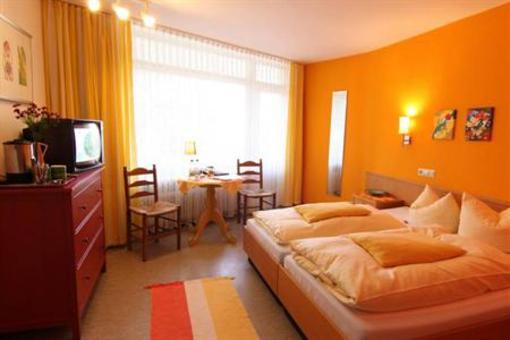 фото отеля Haus am Kurpark Hotel Schomberg (Calw)