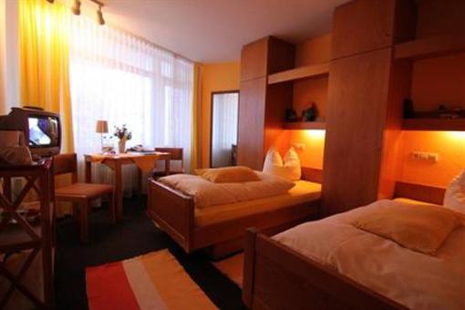 фото отеля Haus am Kurpark Hotel Schomberg (Calw)