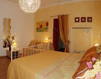 фото отеля Naples Lovely Apartment