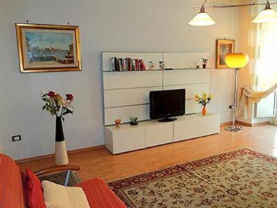 фото отеля Naples Lovely Apartment