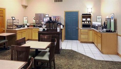фото отеля Country Inn & Suites Sparta