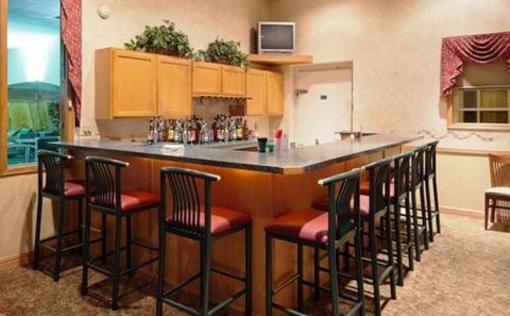 фото отеля Country Inn & Suites Sparta