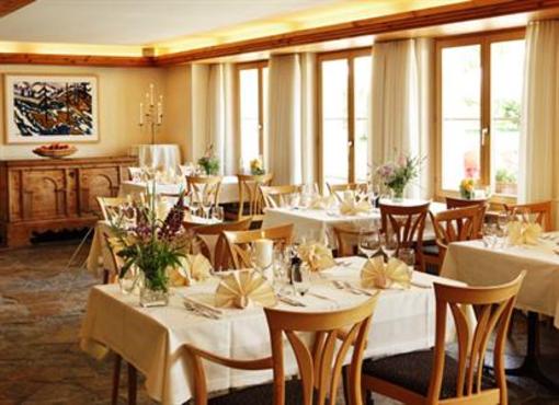 фото отеля Pensiun Chesa Pool Hotel Sils-Maria