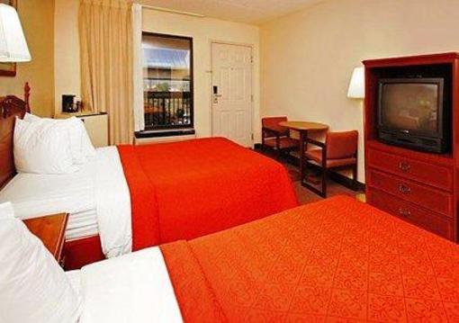 фото отеля Quality Inn East Knoxville