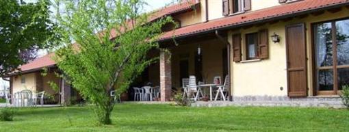 фото отеля Agri Village Pavia