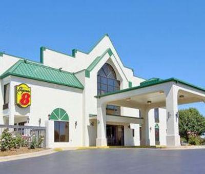 фото отеля Super 8 Mooresville Lake Norman
