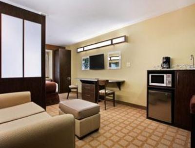 фото отеля Microtel Inn & Suites Breaux Bridge