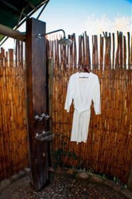 фото отеля Buffelsdrift Game Lodge
