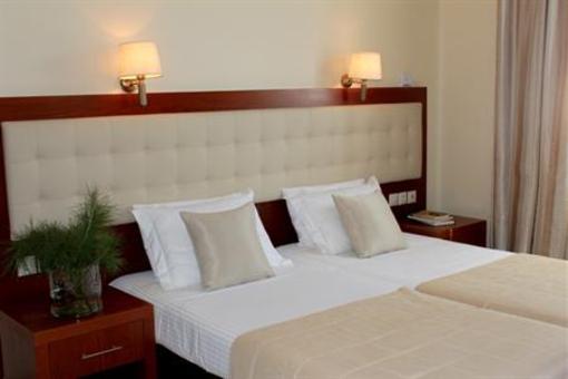 фото отеля Tourist Hotel Argostoli