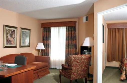 фото отеля GrandStay Residential Suites