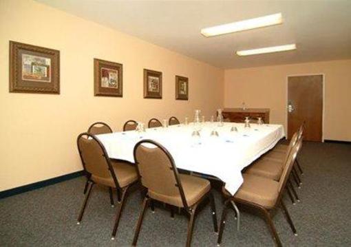 фото отеля Comfort Inn and Suites Fort Madison