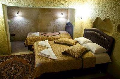 фото отеля Castle Cave House
