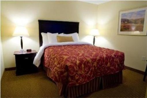 фото отеля Home Towne Suites Clarksville (Tennessee)