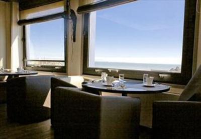 фото отеля Best Western Hotel De La Plage Saint-Nazaire
